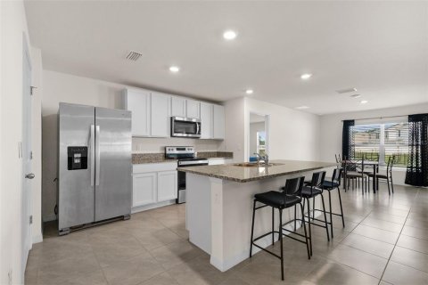Villa ou maison à vendre à Zephyrhills, Floride: 3 chambres, 157 m2 № 2231705 - photo 15