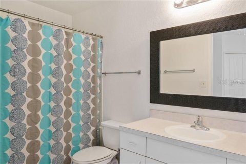 Condo in Tampa, Florida, 3 bedrooms  № 2166275 - photo 15
