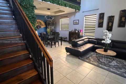 House in Homestead, Florida 5 bedrooms № 1995734 - photo 6