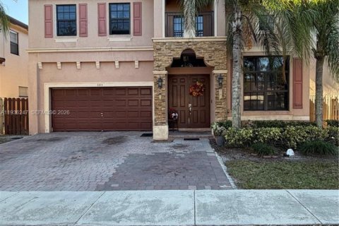 House in Homestead, Florida 5 bedrooms № 1995734