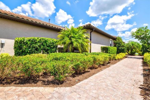 Casa en venta en Sarasota, Florida, 2 dormitorios, 142.14 m2 № 2234041 - foto 2