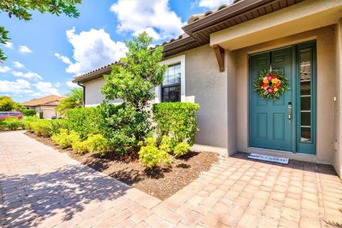 Casa en venta en Sarasota, Florida, 2 dormitorios, 142.14 m2 № 2234041 - foto 3