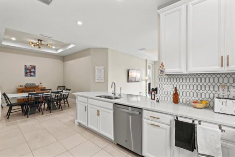 Casa en venta en Sarasota, Florida, 2 dormitorios, 142.14 m2 № 2234041 - foto 10