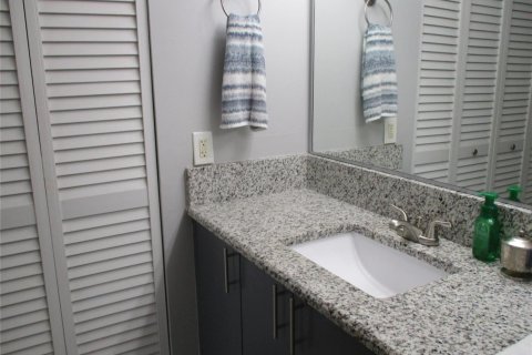 Condominio en alquiler en Hypoluxo, Florida, 2 dormitorios, 85.66 m2 № 2188961 - foto 15