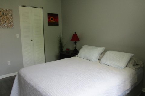 Condominio en alquiler en Hypoluxo, Florida, 2 dormitorios, 85.66 m2 № 2188961 - foto 12
