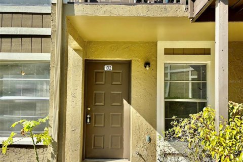 Condominio en venta en Tampa, Florida, 2 dormitorios, 84.73 m2 № 1513663 - foto 11