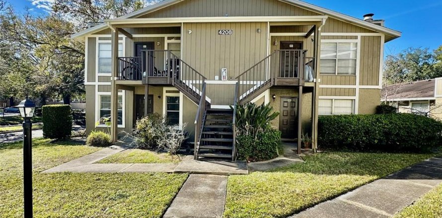 Condominio en Tampa, Florida, 2 dormitorios  № 1513663