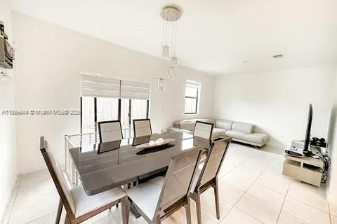 Touwnhouse à louer à Miami, Floride: 3 chambres, 157.38 m2 № 2048514 - photo 10