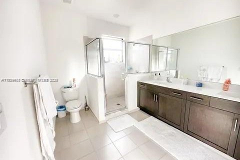 Touwnhouse à louer à Miami, Floride: 3 chambres, 157.38 m2 № 2048514 - photo 19