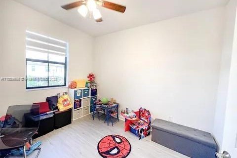 Touwnhouse à louer à Miami, Floride: 3 chambres, 157.38 m2 № 2048514 - photo 25