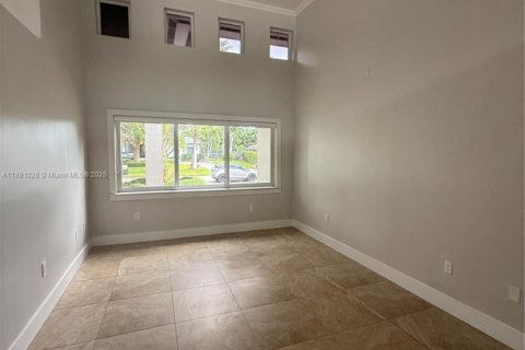 House in Palmetto Bay, Florida 4 bedrooms, 261.89 sq.m. № 1944397 - photo 11