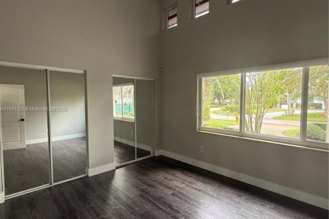 House in Palmetto Bay, Florida 4 bedrooms, 261.89 sq.m. № 1944397 - photo 14