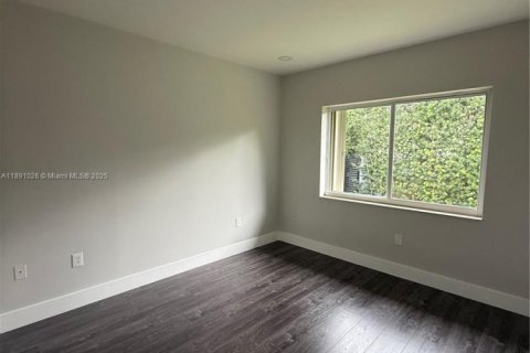 House in Palmetto Bay, Florida 4 bedrooms, 261.89 sq.m. № 1944397 - photo 20