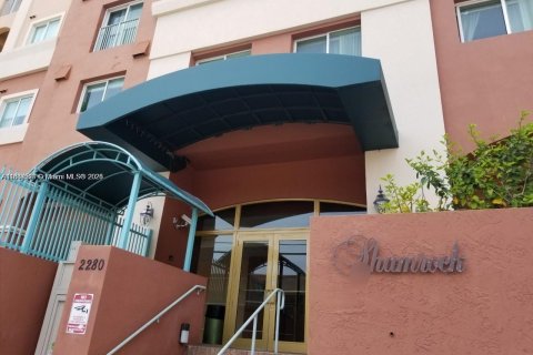 Copropriété à louer à Miami, Floride: 2 chambres, 83.33 m2 № 1892619 - photo 7