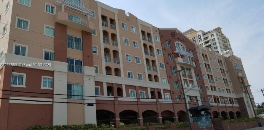 Condo à Miami, Floride, 2 chambres  № 1892619