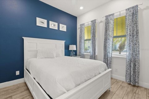 Casa en venta en Kissimmee, Florida, 5 dormitorios, 177.26 m2 № 1824358 - foto 16
