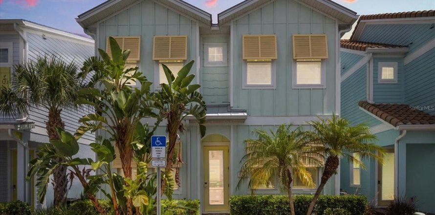Casa en Kissimmee, Florida 5 dormitorios, 177.26 m2 № 1824358