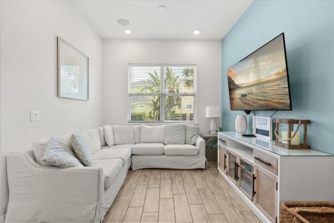 Casa en venta en Kissimmee, Florida, 5 dormitorios, 177.26 m2 № 1824358 - foto 5