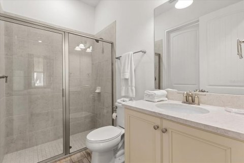 Casa en venta en Kissimmee, Florida, 5 dormitorios, 177.26 m2 № 1824358 - foto 18