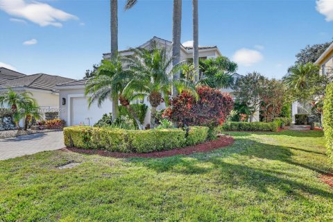 House in Boca Raton, Florida 3 bedrooms, 210.61 sq.m. № 2020972 - photo 3