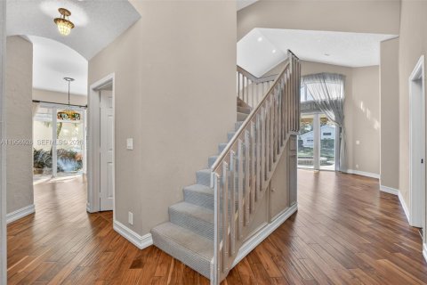 House in Boca Raton, Florida 3 bedrooms, 210.61 sq.m. № 2020972 - photo 8