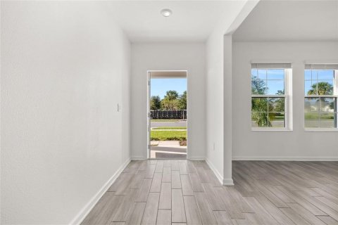 Villa ou maison à vendre à Leesburg, Floride: 4 chambres, 244.8 m2 № 2425983 - photo 3