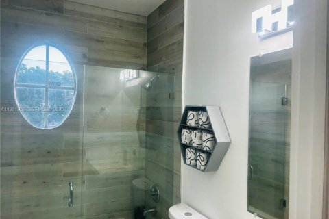 Купить виллу или дом в Майами, Флорида 6 спален, 296.54м2, № 1992130 - фото 15