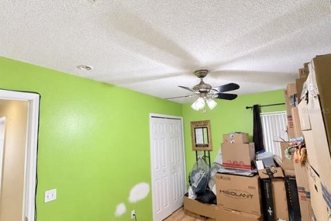 House in Orlando, Florida 4 bedrooms, 174.1 sq.m. № 2403683 - photo 20