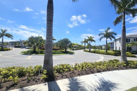 Touwnhouse à vendre à Homestead, Floride: 3 chambres, 157.47 m2 № 2073556 - photo 7