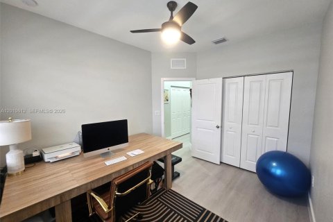 Touwnhouse à vendre à Homestead, Floride: 3 chambres, 157.47 m2 № 2073556 - photo 30