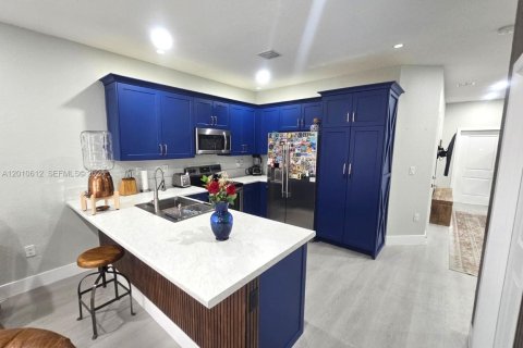 Touwnhouse à vendre à Homestead, Floride: 3 chambres, 157.47 m2 № 2073556 - photo 18