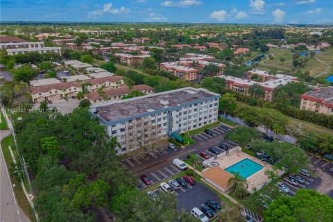 Copropriété à louer à Coral Springs, Floride: 1 chambre, 56.3 m2 № 1996593 - photo 24