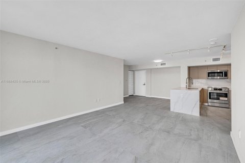 Condominio en venta en Miami Beach, Florida, 2 dormitorios, 100.33 m2 № 1938774 - foto 7
