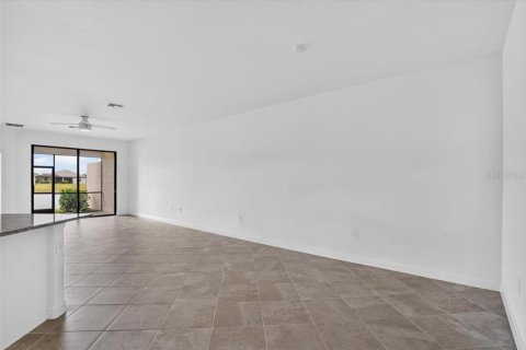 Villa ou maison à louer à Bradenton, Floride: 3 chambres, 145.3 m2 № 2123125 - photo 13