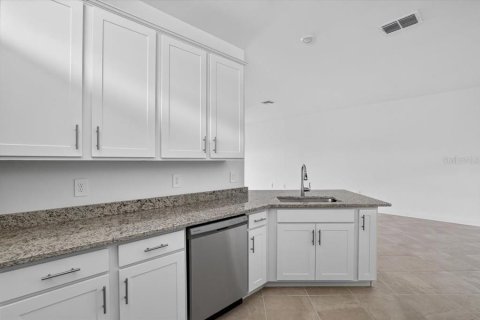 Villa ou maison à louer à Bradenton, Floride: 3 chambres, 145.3 m2 № 2123125 - photo 17