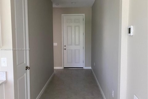 House in Winter Haven, Florida 3 bedrooms № 1953741 - photo 18