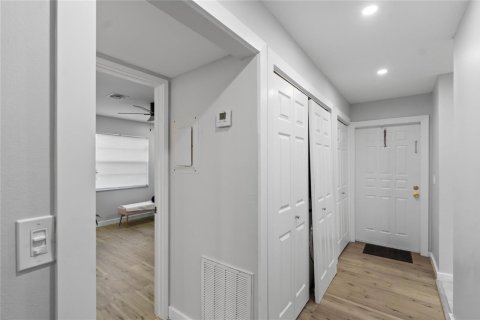 Condominio en venta en Coral Springs, Florida, 2 dormitorios, 90.3 m2 № 2077673 - foto 7