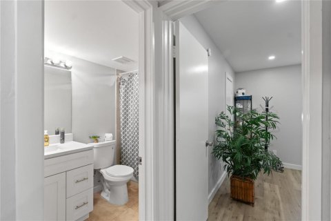 Condominio en venta en Coral Springs, Florida, 2 dormitorios, 90.3 m2 № 2077673 - foto 6
