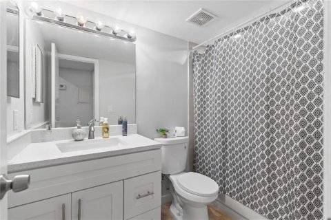 Condominio en venta en Coral Springs, Florida, 2 dormitorios, 90.3 m2 № 2077673 - foto 9