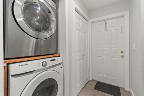 Condominio en venta en Coral Springs, Florida, 2 dormitorios, 90.3 m2 № 2077673 - foto 21