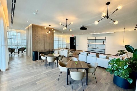 Copropriété à vendre à Miami, Floride: 1 chambre № 1712128 - photo 3