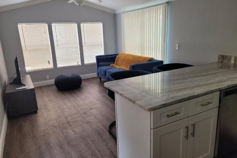 Appartement à louer à Apopka, Floride: 1 chambre, 44.59 m2 № 2399005 - photo 2