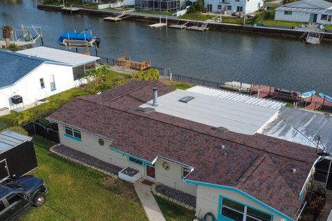 Casa en venta en Hernando Beach, Florida, 2 dormitorios, 149.11 m2 № 1586108 - foto 6