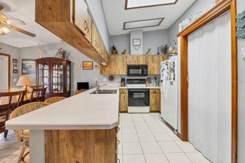 Купить виллу или дом в Энглвуд, Флорида 6 комнат, 125.23м2, № 1644030 - фото 12
