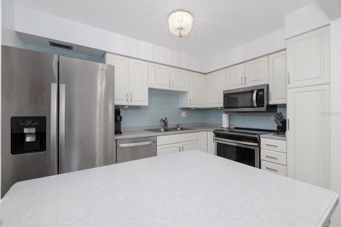 Copropriété à vendre à Daytona Beach, Floride: 2 chambres, 98.29 m2 № 2097013 - photo 14