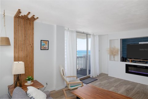 Copropriété à vendre à Daytona Beach, Floride: 2 chambres, 98.29 m2 № 2097013 - photo 12