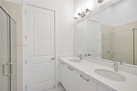 Villa ou maison à louer à Davie, Floride: 5 chambres, 405.89 m2 № 1728123 - photo 21
