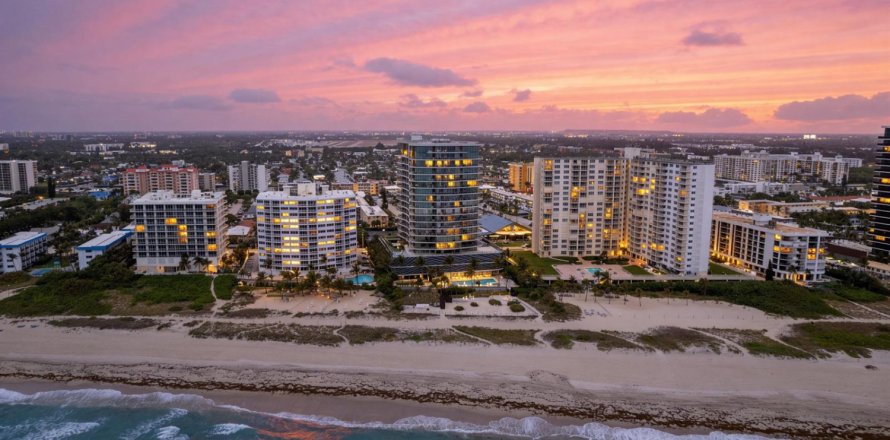 Condo à Pompano Beach, Floride, 3 chambres № 2146815