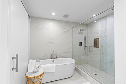 Copropriété à vendre à Pompano Beach, Floride: 3 chambres, 170.01 m2 № 2146815 - photo 17