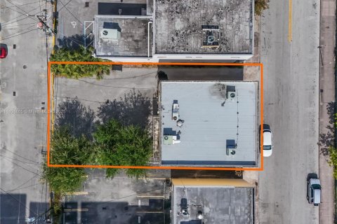 Commercial property in Coral Gables, Florida № 1685771 - photo 8
